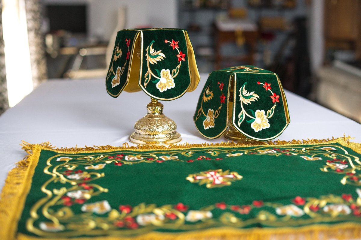 Embroidered Velvet Chalice Covers for Orthodox Parishes — photo 6