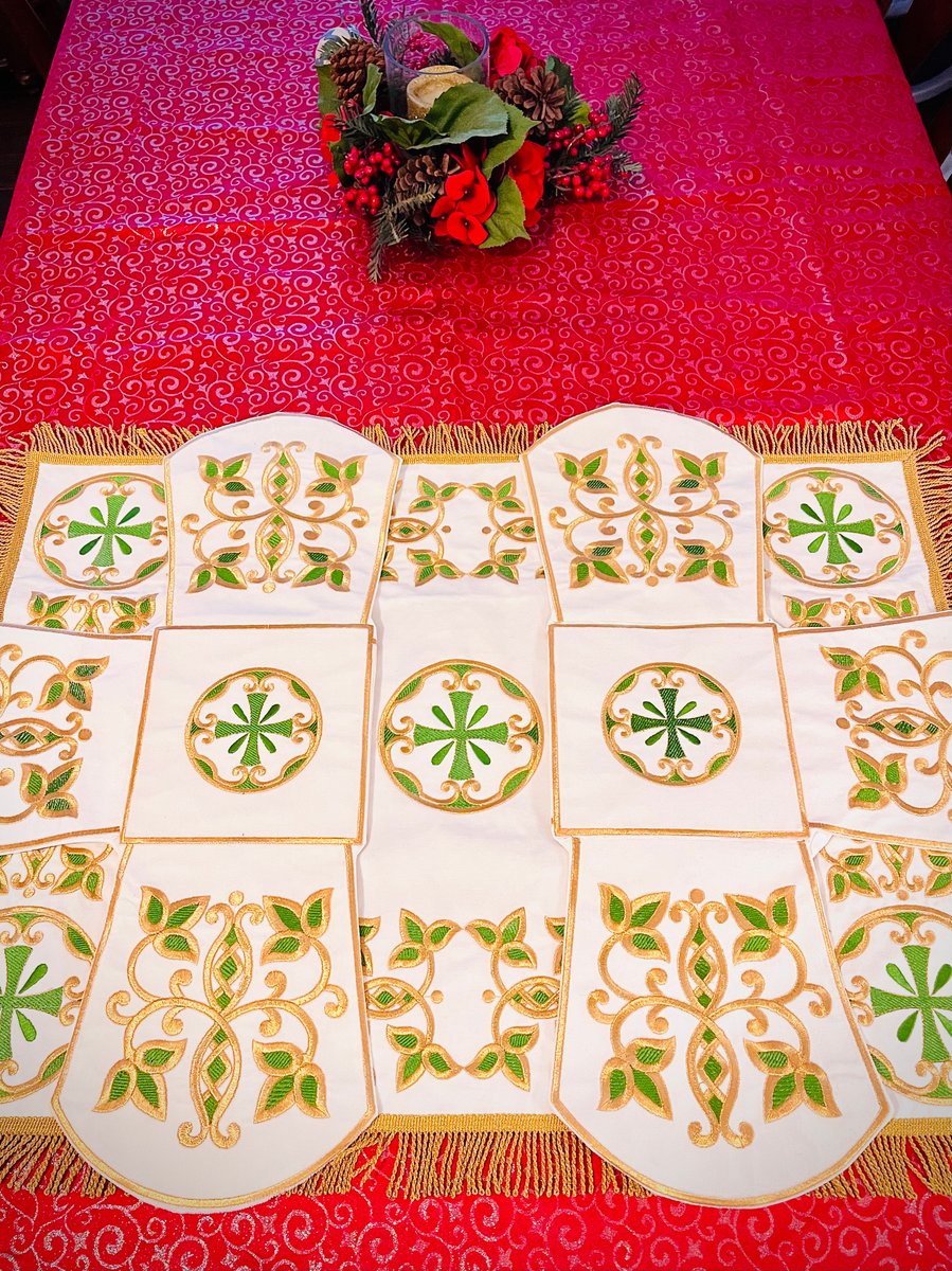 Embroidered Velvet Chalice Covers - White Gold &amp; Green — photo 2