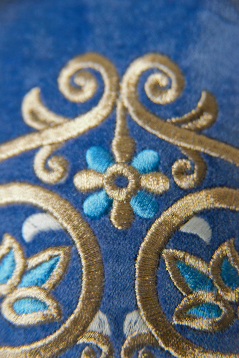 Embroidered Blue Chalice Covers with Theotokos Icon — photo 5