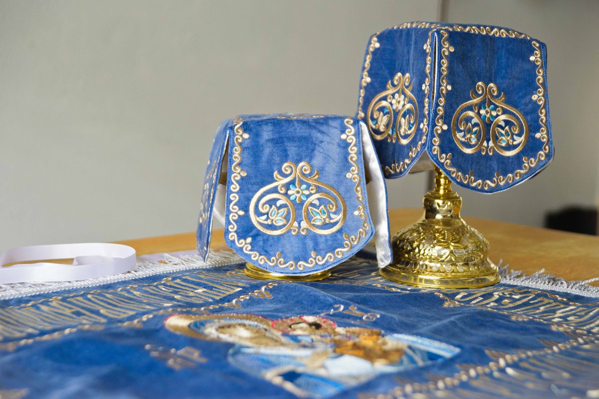 Embroidered Blue Chalice Covers with Theotokos Icon — photo 6