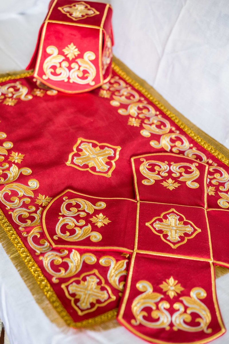 Elegant Red Velvet Chalice Cover &amp; Veil Set — photo 7