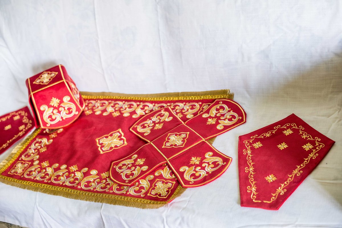 Elegant Red Velvet Chalice Cover &amp; Veil Set