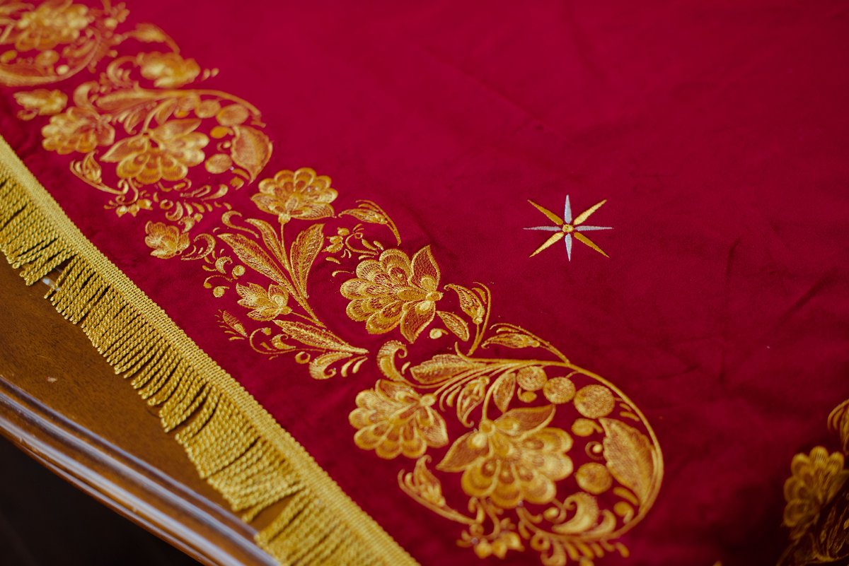 Holy Table Cover – Dark Red Burgundy with Gold Embroidery — photo 3