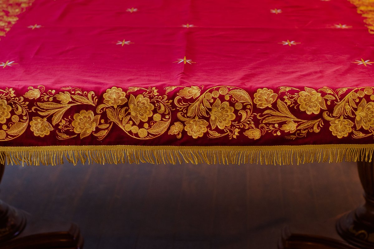 Holy Table Cover – Dark Red Burgundy with Gold Embroidery — photo 4