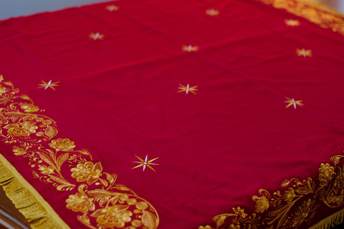 Holy Table Cover – Dark Red Burgundy with Gold Embroidery — photo 5