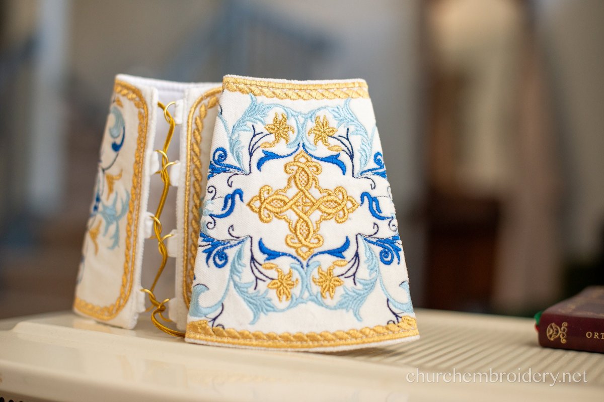 Deacon Orarion from Velvet Cotton with Premium Metallic Threads — photo 3