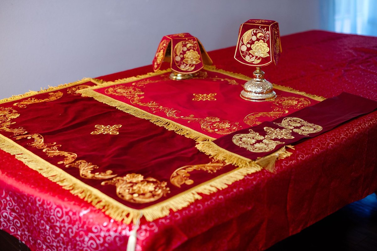 Embroidered Chalice covers, Gospel bookmark and Gospel cover — photo 14