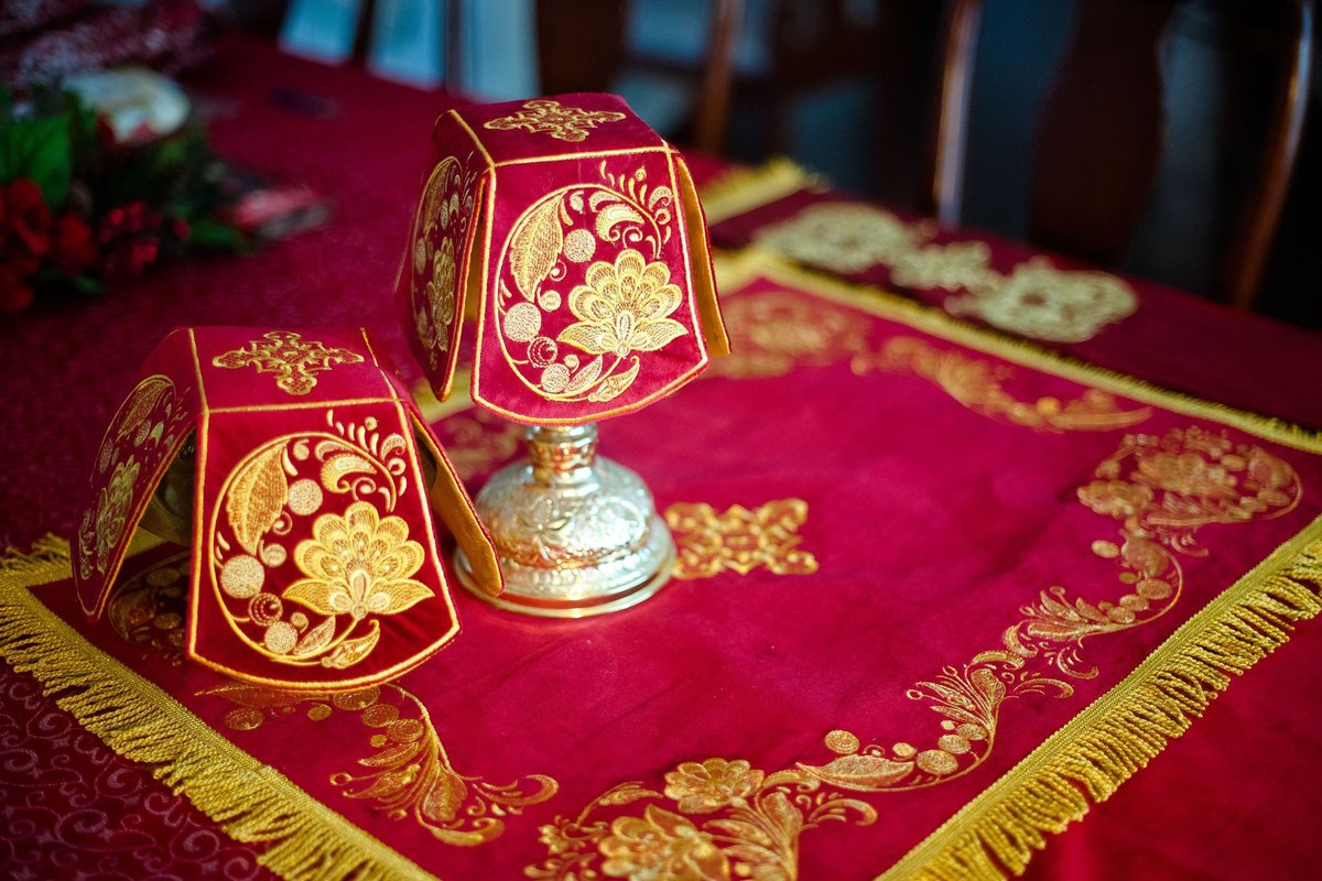 Embroidered Chalice covers, Gospel bookmark and Gospel cover — photo 6