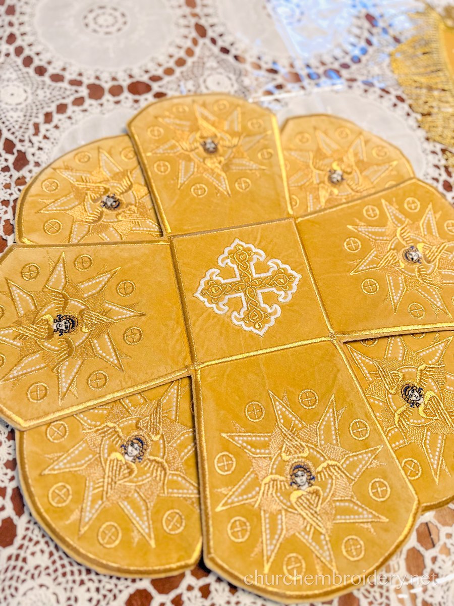 Exclusive Gold-Embroidered Chalice Covers for Orthodox Churches — photo 3