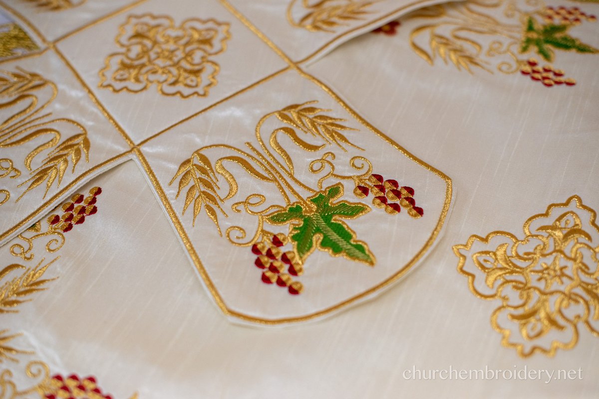 Exclusive Embroidered Chalice Covers in Ivory Satin — photo 2