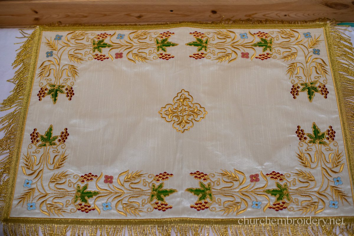 Exclusive Embroidered Chalice Covers in Ivory Satin — photo 4