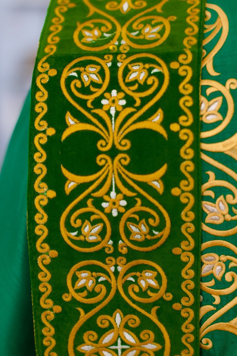 Embroidered deacon vestments set Green — photo 3