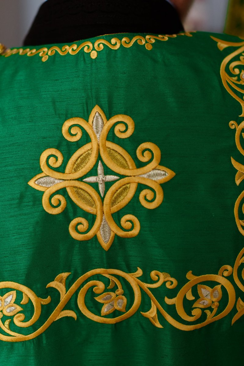 Embroidered deacon vestments set Green — photo 4
