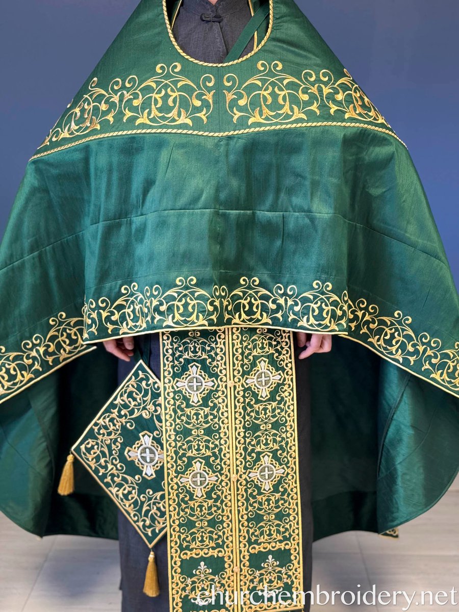 Embroidered Eastern Russian Orthodox Priest Vestments Set — Emerald Green-Gold — photo 6