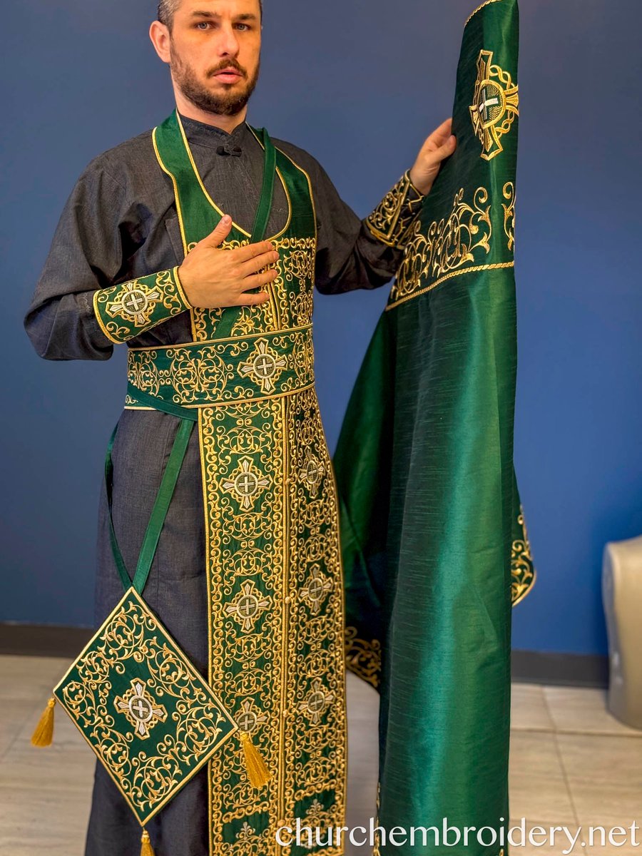 Embroidered Eastern Russian Orthodox Priest Vestments Set — Emerald Green-Gold — photo 9