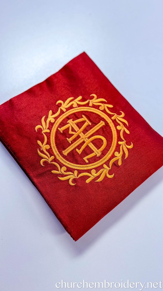 Embroidered Eileiton Iliton the Antimention Cover — photo 2