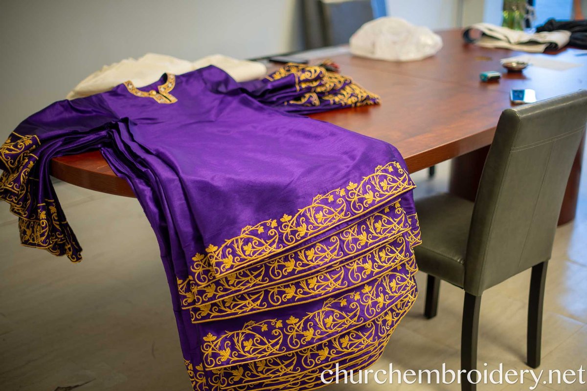 Fully Embroidered Altar Server Robes any color — photo 7