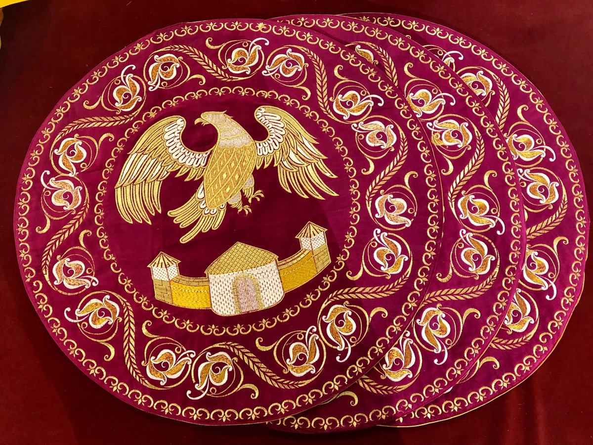 Embroidered Velvet Cotton Bishop Orlets
