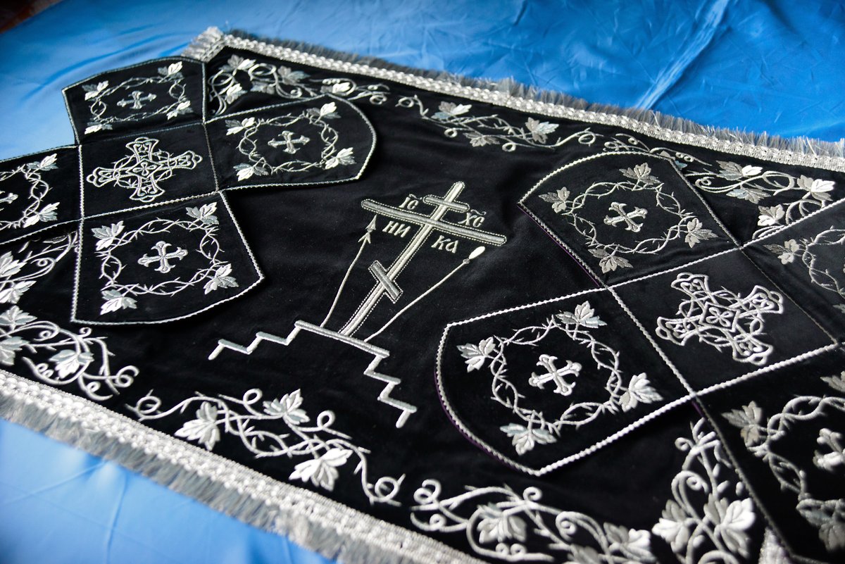 Chalice Covers - Elegantly Embroidered Perfection — photo 4