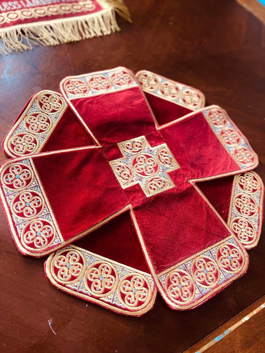 Fully Embroidered Chalice Covers, Veils. Dark Red With The Icon of Christ — photo 2