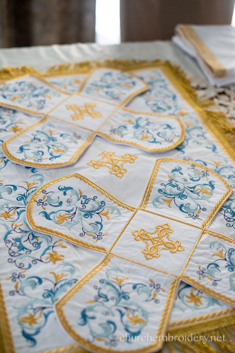 Fully Embroidered Chalice covers, veils. White gold blue — photo 2