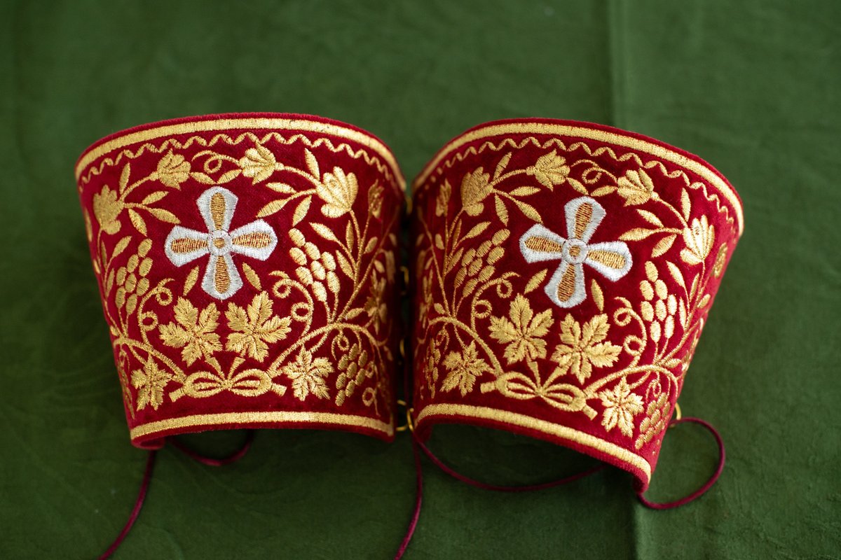 Fully embroidered cuffs epimanika for priest, deacon, bishop old style design — photo 2