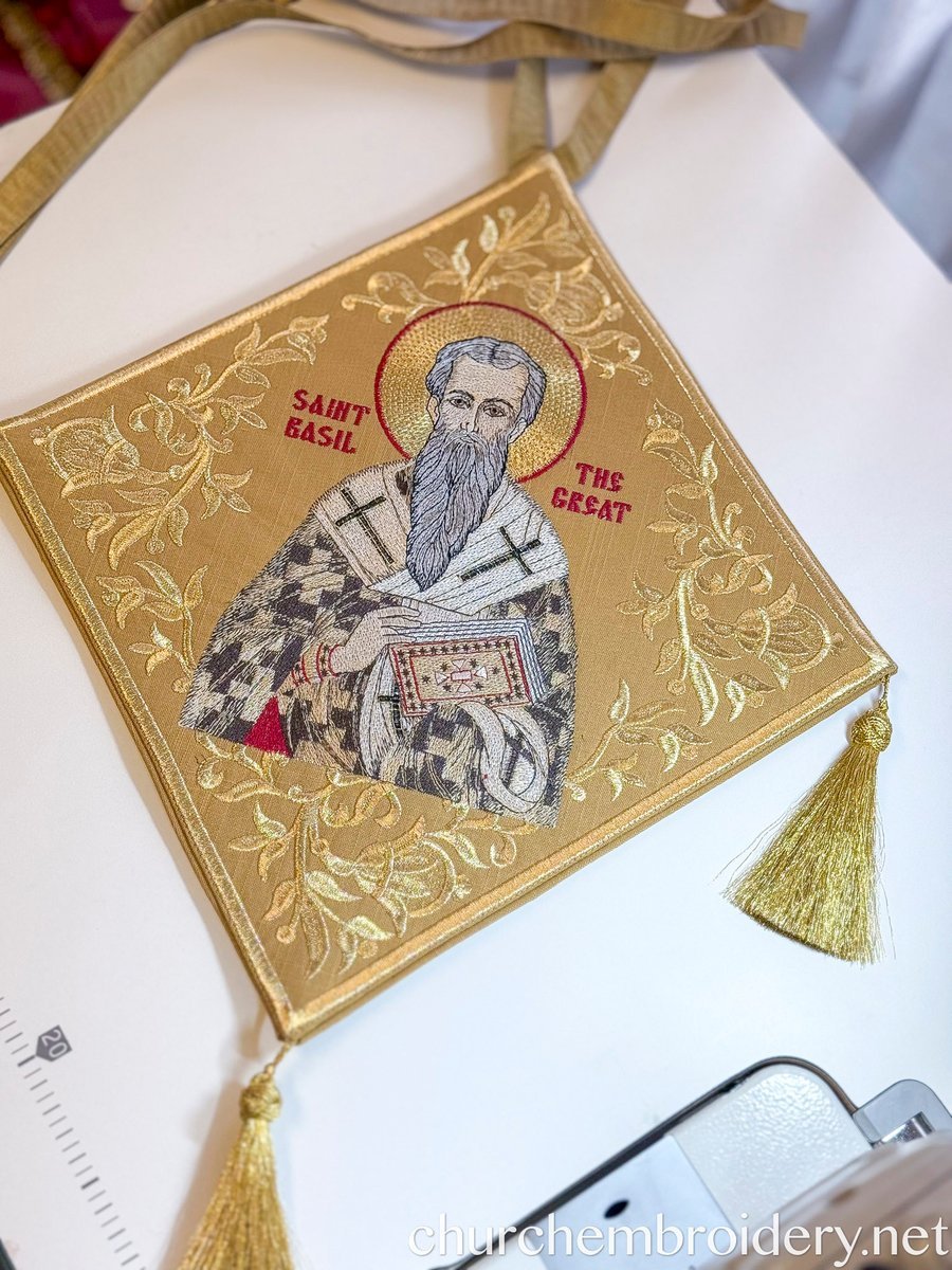Fully Embroidered Epigonation  Palitsa with the icon of st Basil the Great — photo 3