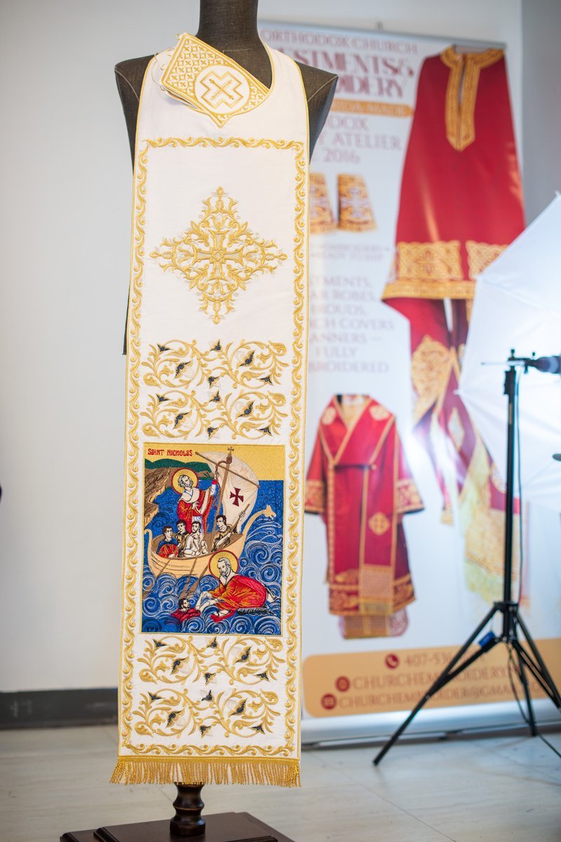 Fully Embroidered Epitrachelion –Saint Nicholas with the Icon — photo 6