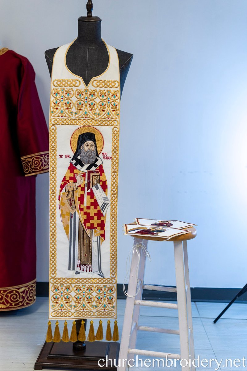 Fully Embroidered Epitrachelion –Saint Nectarios with the Icon — photo 11