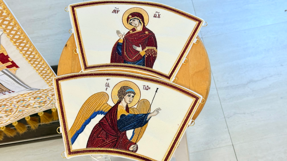 Fully Embroidered Epitrachelion –Saint Nectarios with the Icon — photo 5