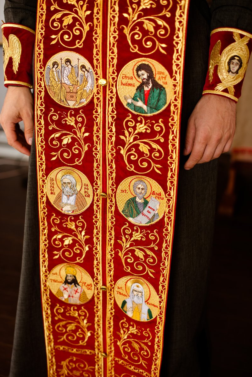 Fully embroidered epitrahelion set with icons — photo 6