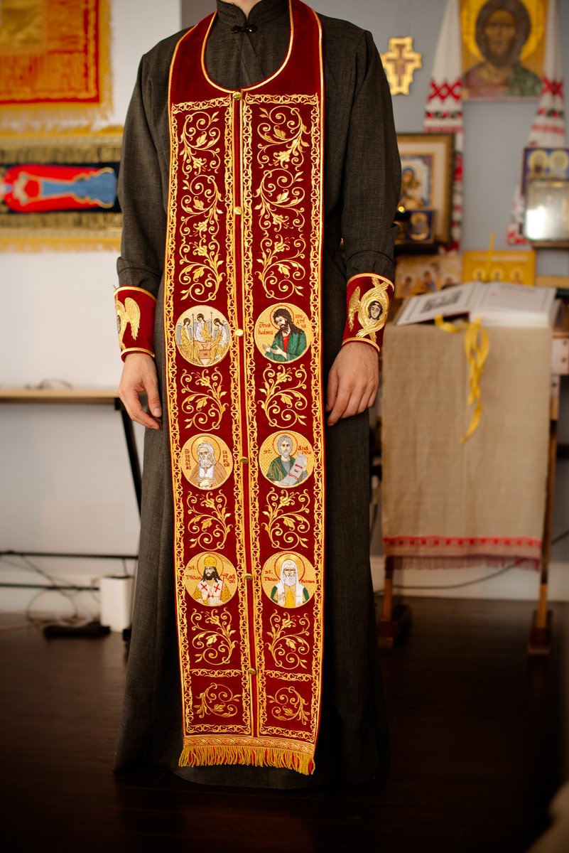 Fully embroidered epitrahelion set with icons — photo 9