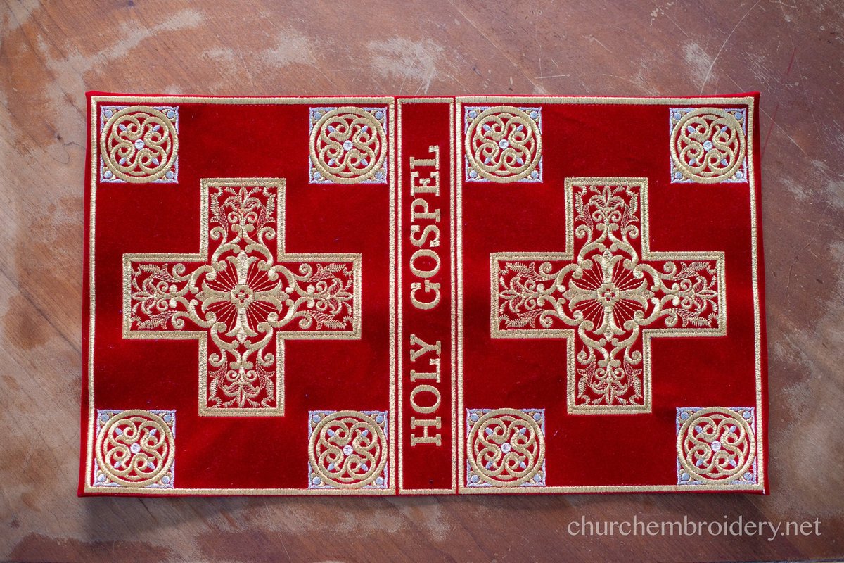 Fully Embroidered Gospel Book Cover With Two Crosses Velvet Cotton 100% — photo 4