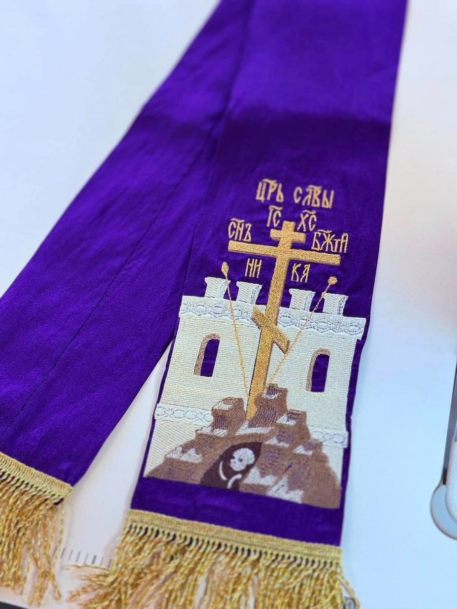 Fully embroidered Gospel Bookmark With Golgotha Embroidered Image — photo 2