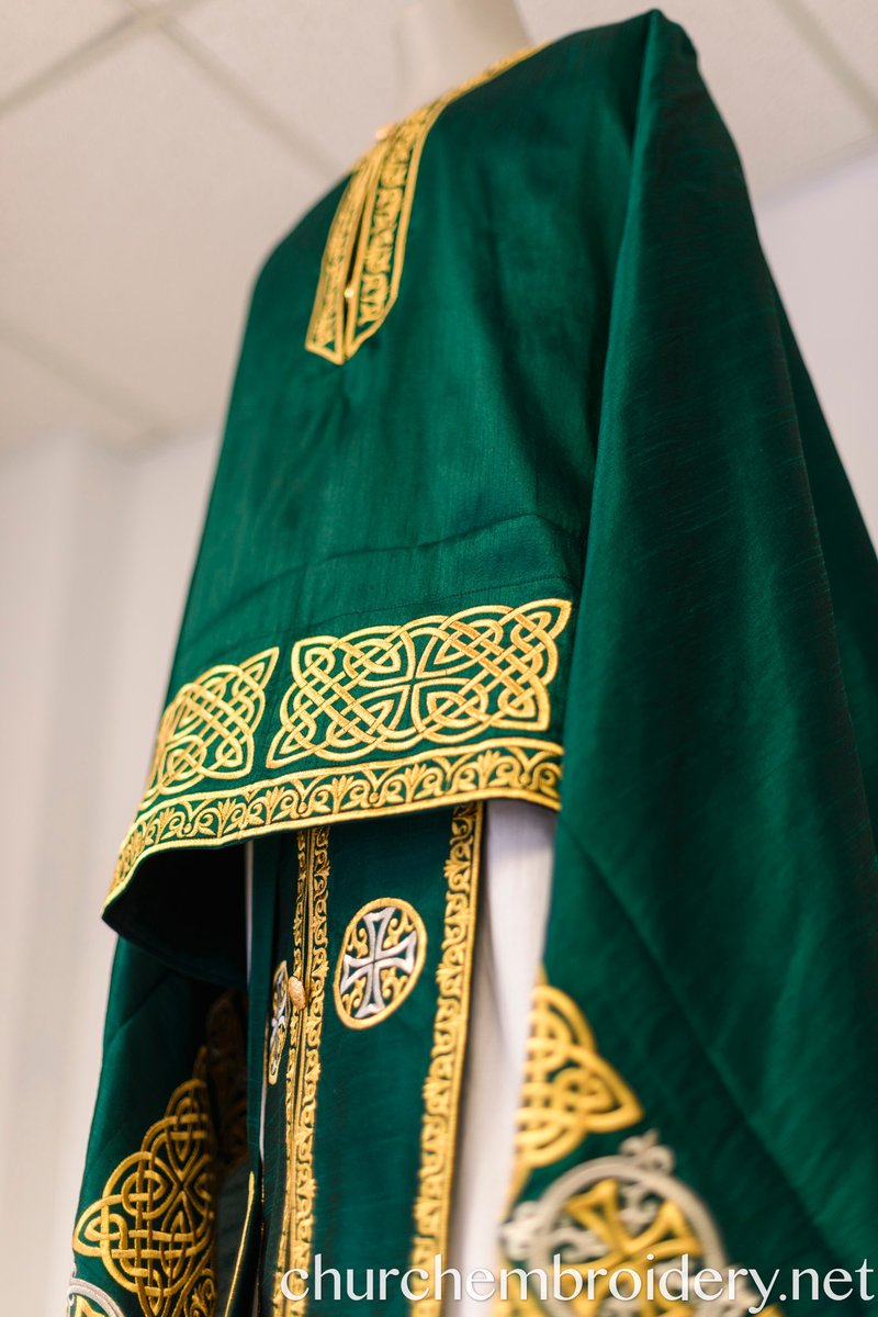 Fully Embroidered Orthodox Priest Vestments Set,  Green Lime Gold — photo 2