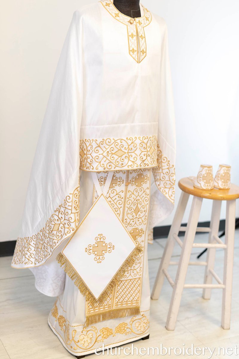 Fully-Embroidered Orthodox Priest Vestments Set — White-Gold Light silk — photo 6