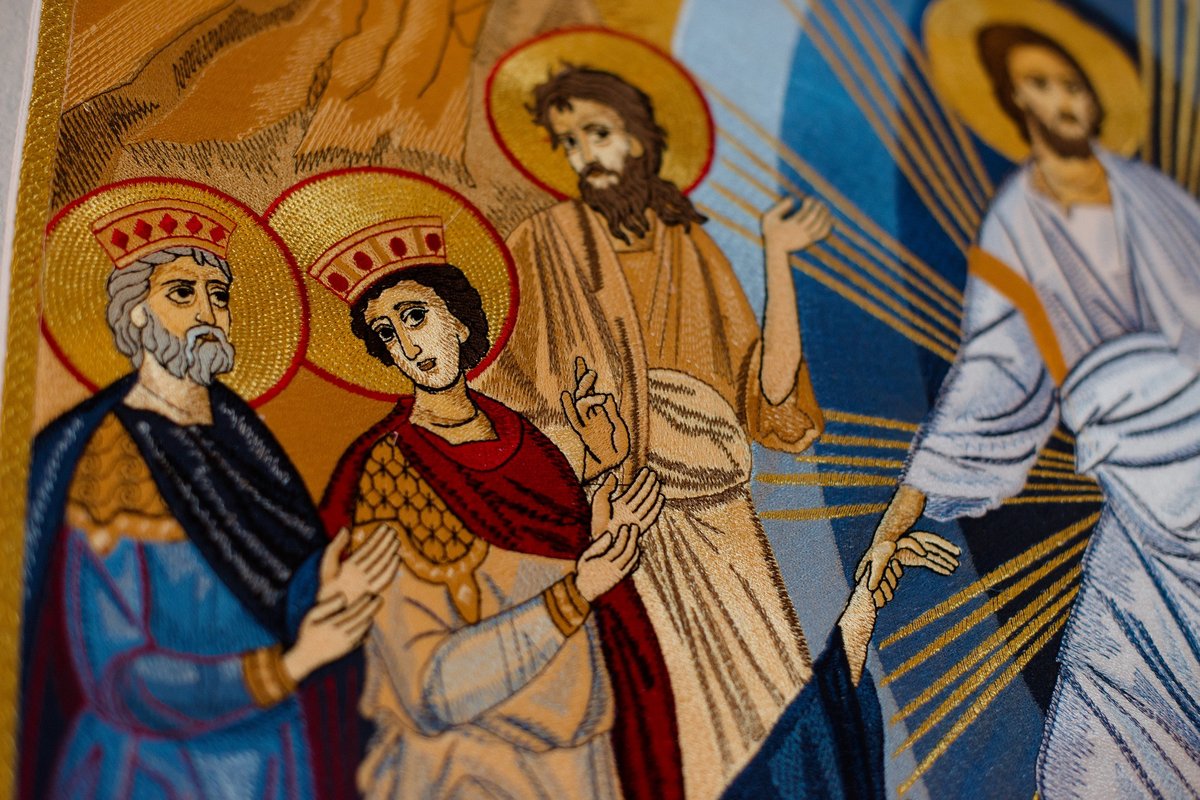 Large Fully Embroidered Church Banner with Resurrection icon — photo 4
