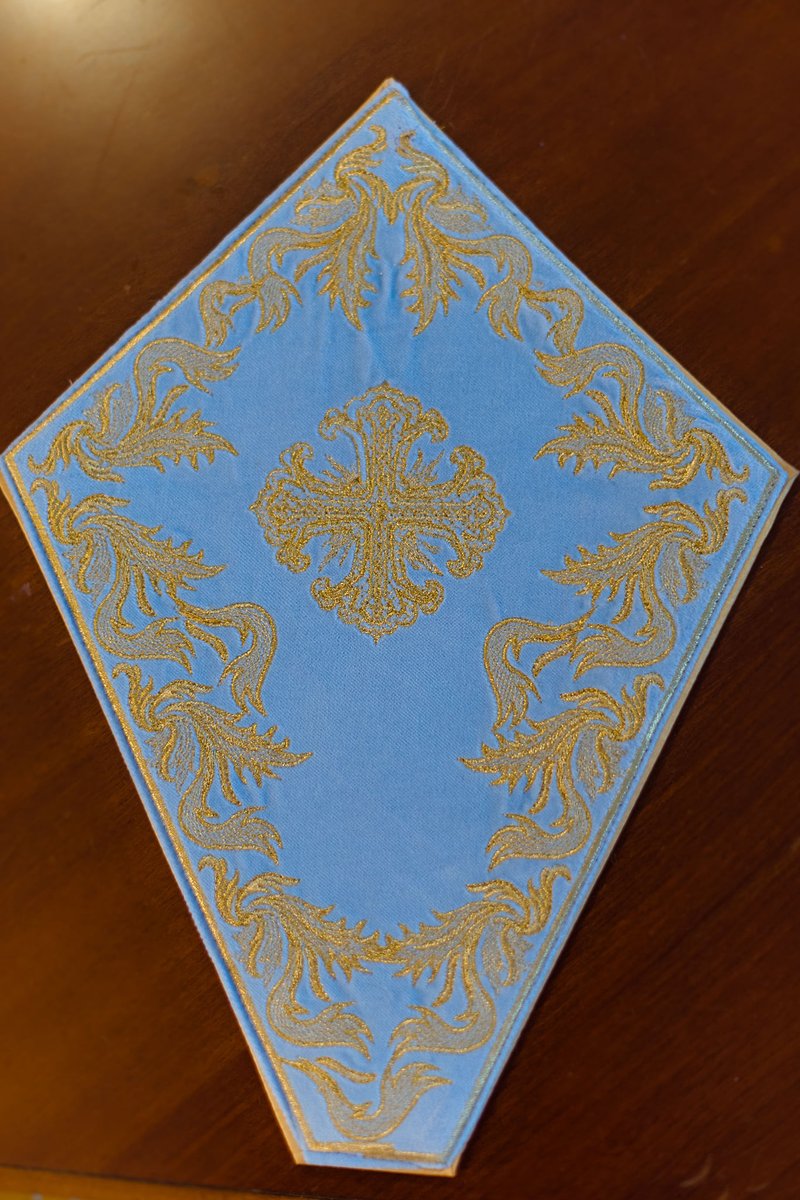 Napkin for holy table cross