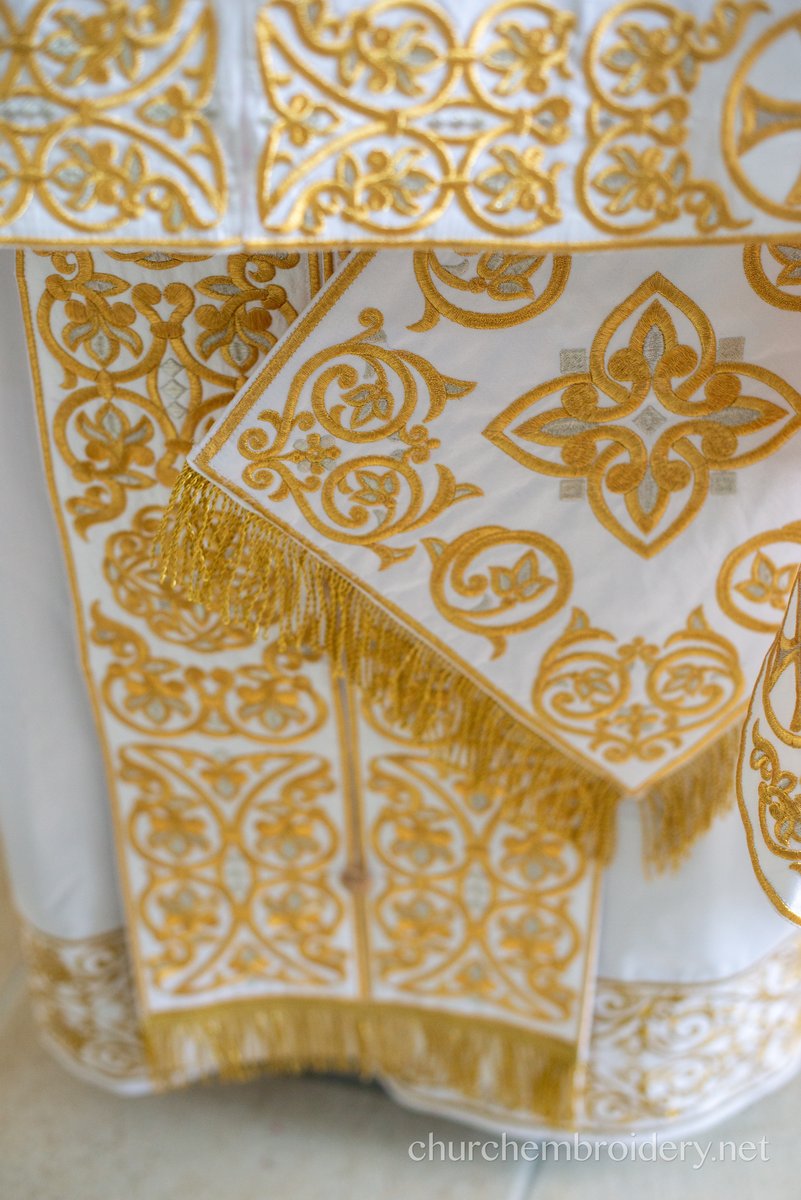 Orthodox priest vestments set, fully embroidered with LARGE Icon of Christ — photo 2