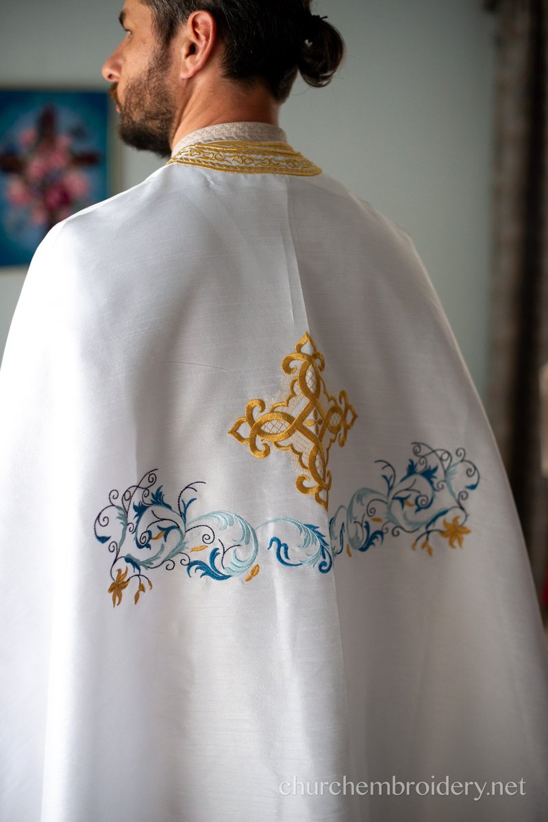 Embroidered Silk Priest Vestment Set Fully Embroidered White Blue — photo 10