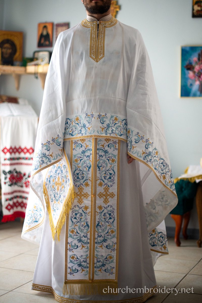 Embroidered Silk Priest Vestment Set Fully Embroidered White Blue — photo 11