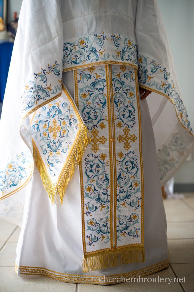 Embroidered Silk Priest Vestment Set Fully Embroidered White Blue — photo 7