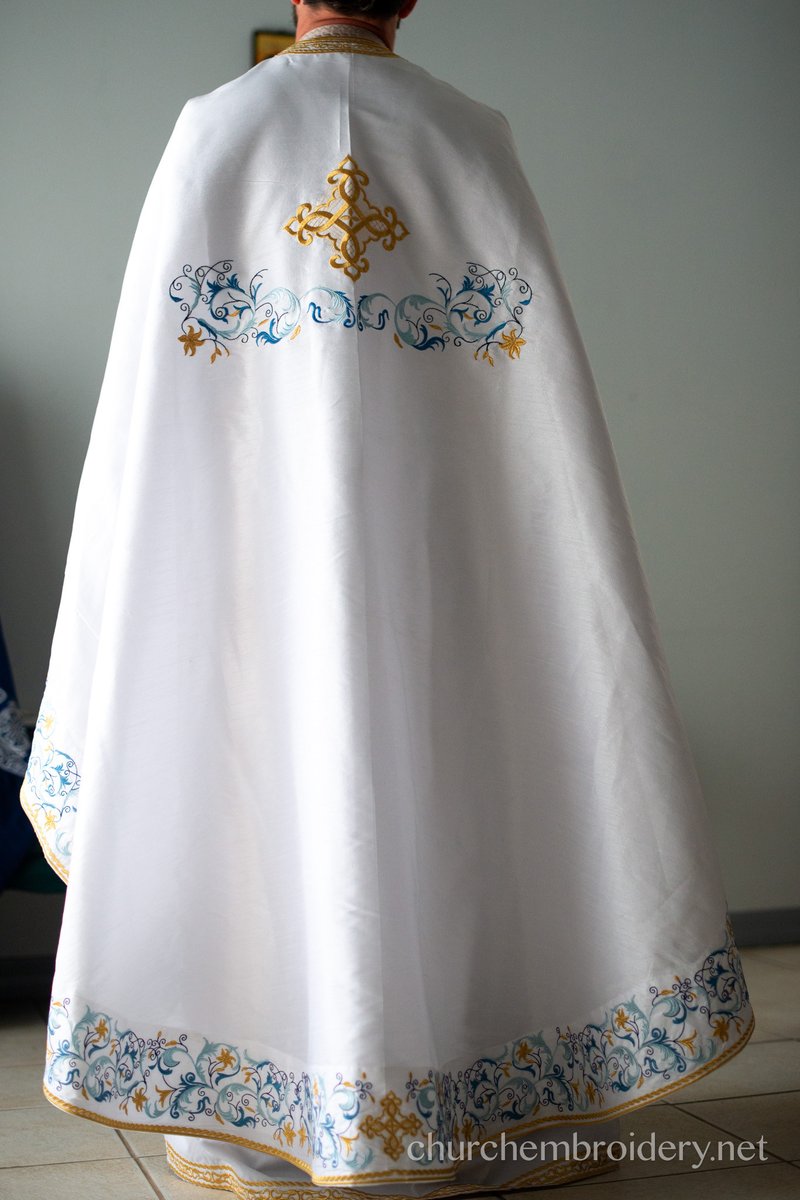 Embroidered Silk Priest Vestment Set Fully Embroidered White Blue — photo 8