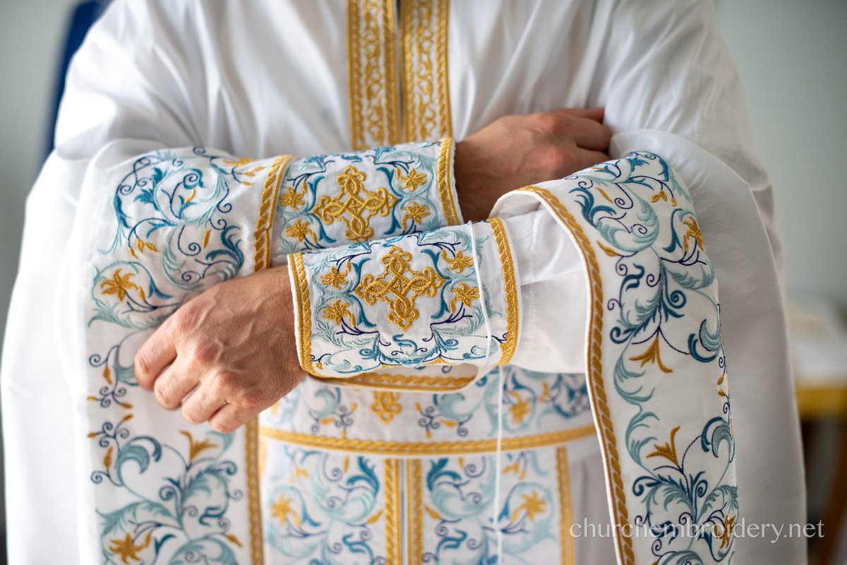 Embroidered Silk Priest Vestment Set Fully Embroidered White Blue — photo 9