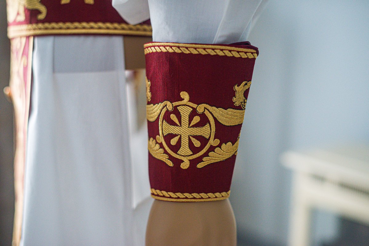 Orthodox priest vestments set linen, dark red, Gold. Lions — photo 13