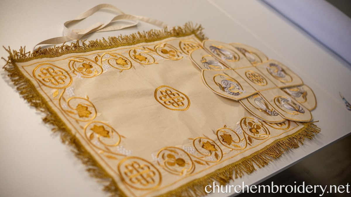 Orthodox Chalice Covers Set  Green Gold  Fully Embroidered for The Holy Gifts — photo 2