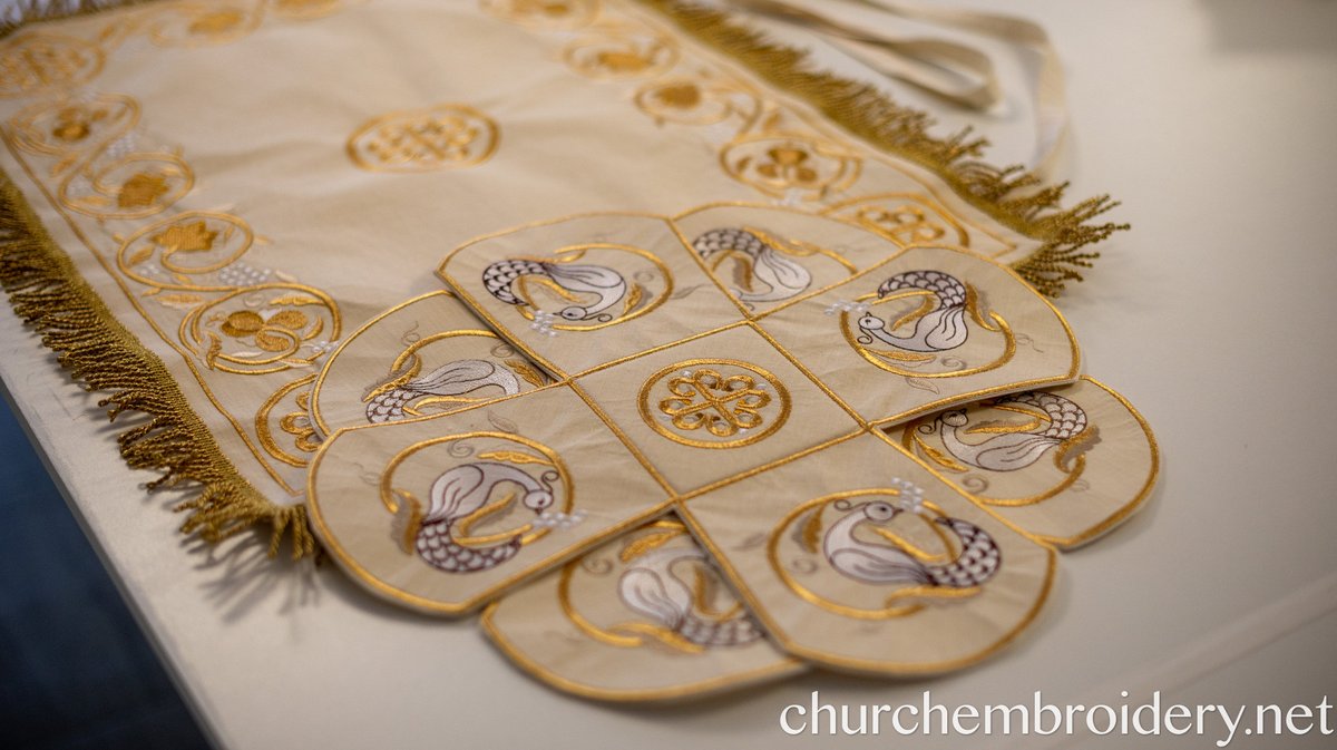 Orthodox Chalice Covers Set  Green Gold  Fully Embroidered for The Holy Gifts