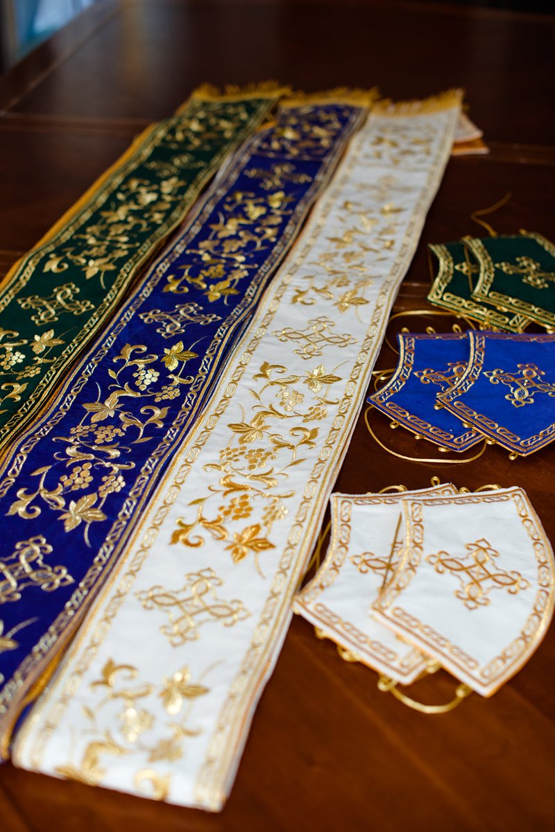 Protodeacon orarion fully embroidered, in different colors — photo 6