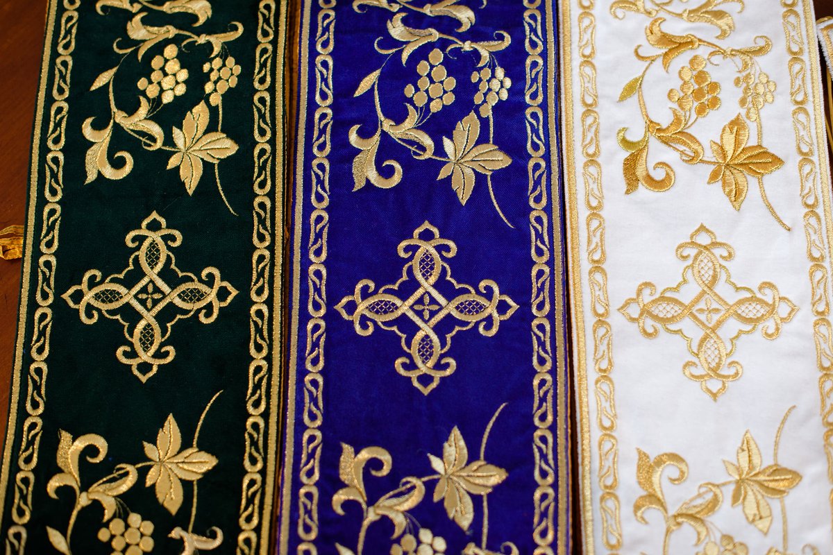 Protodeacon orarion fully embroidered, in different colors — photo 8
