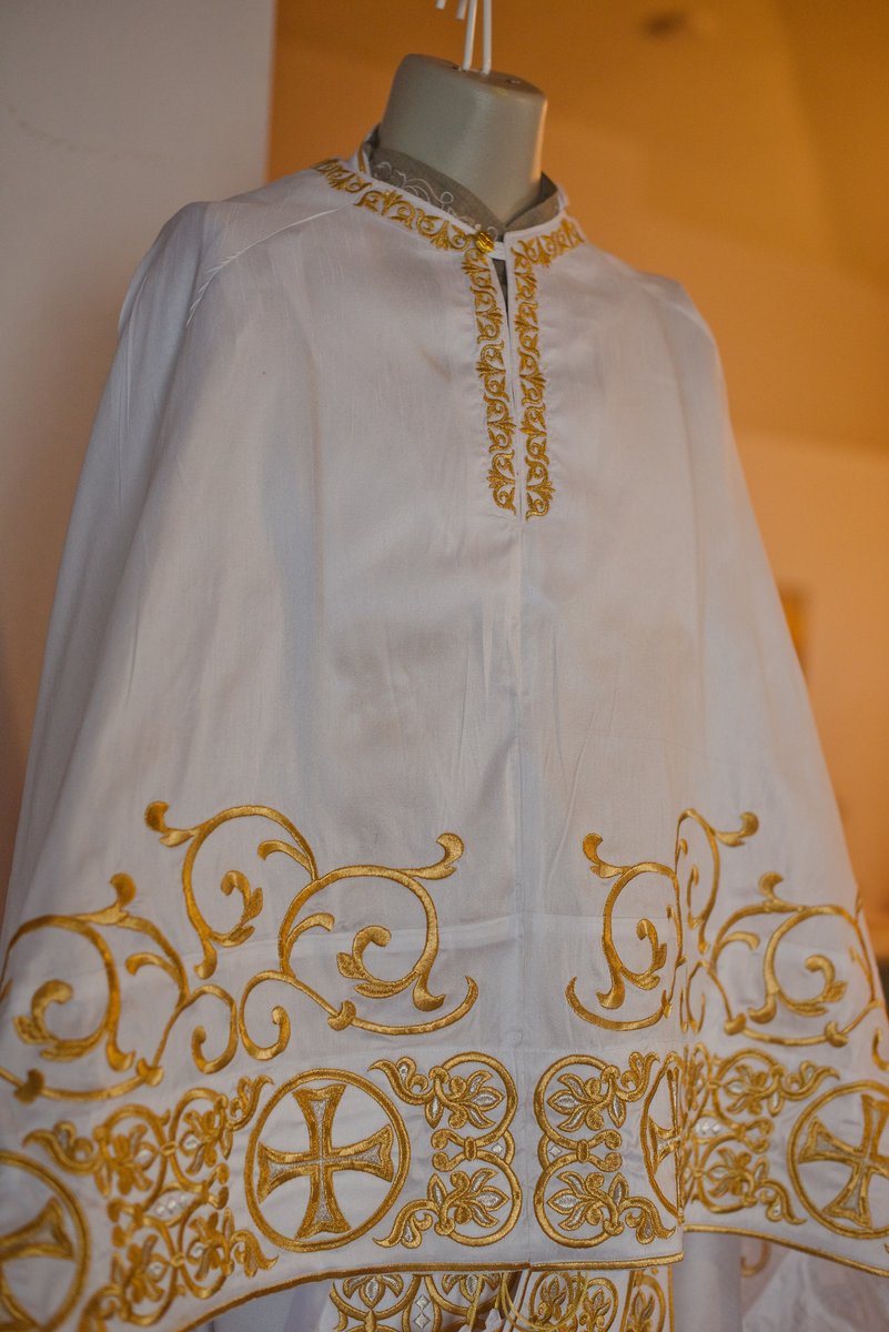 Elegant Silk Orthodox Priest Vestment Set — photo 5
